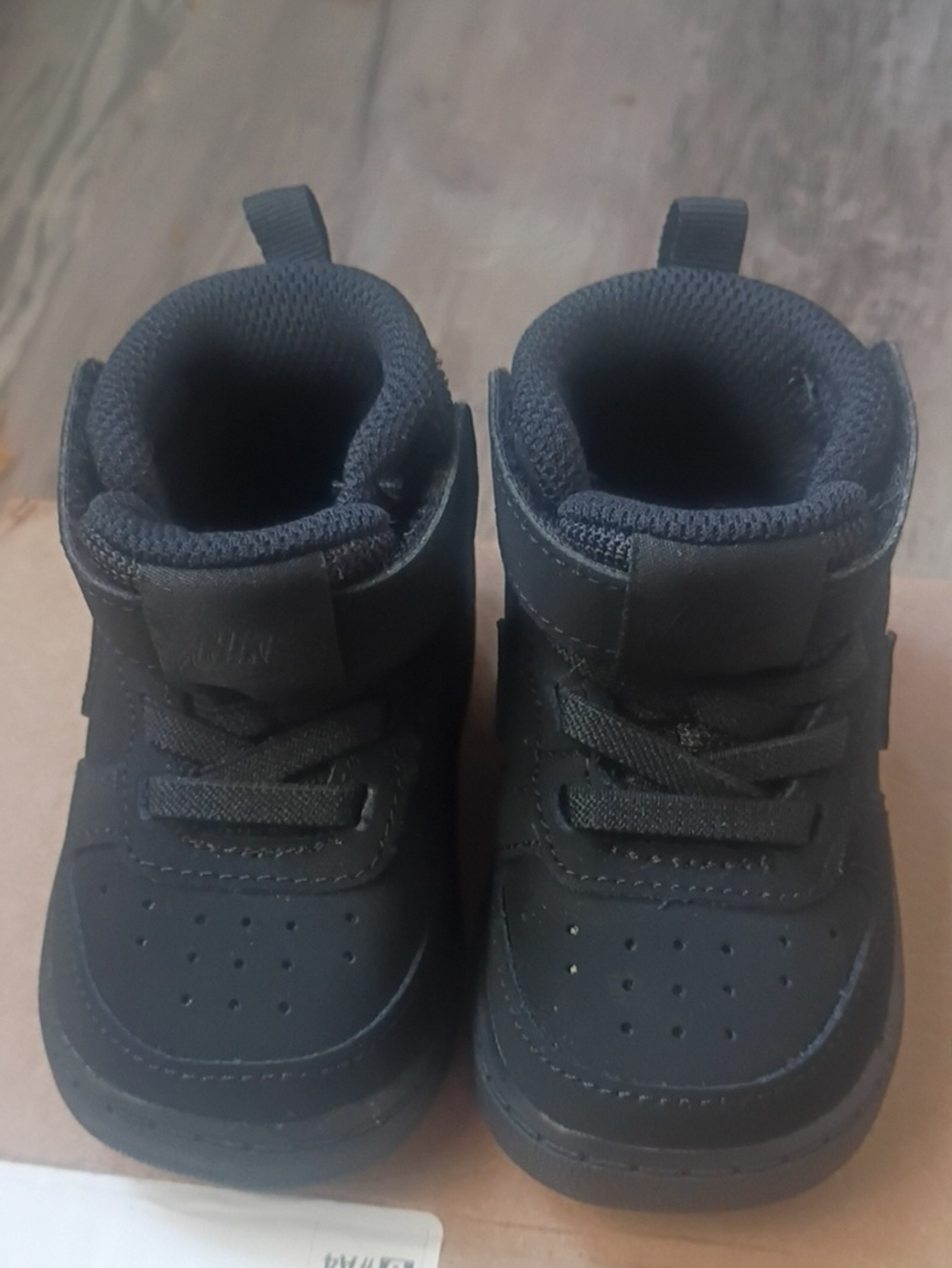 Nike Kids Black High-Top Sneakers - Comfortable Everyday Shoes Size #4